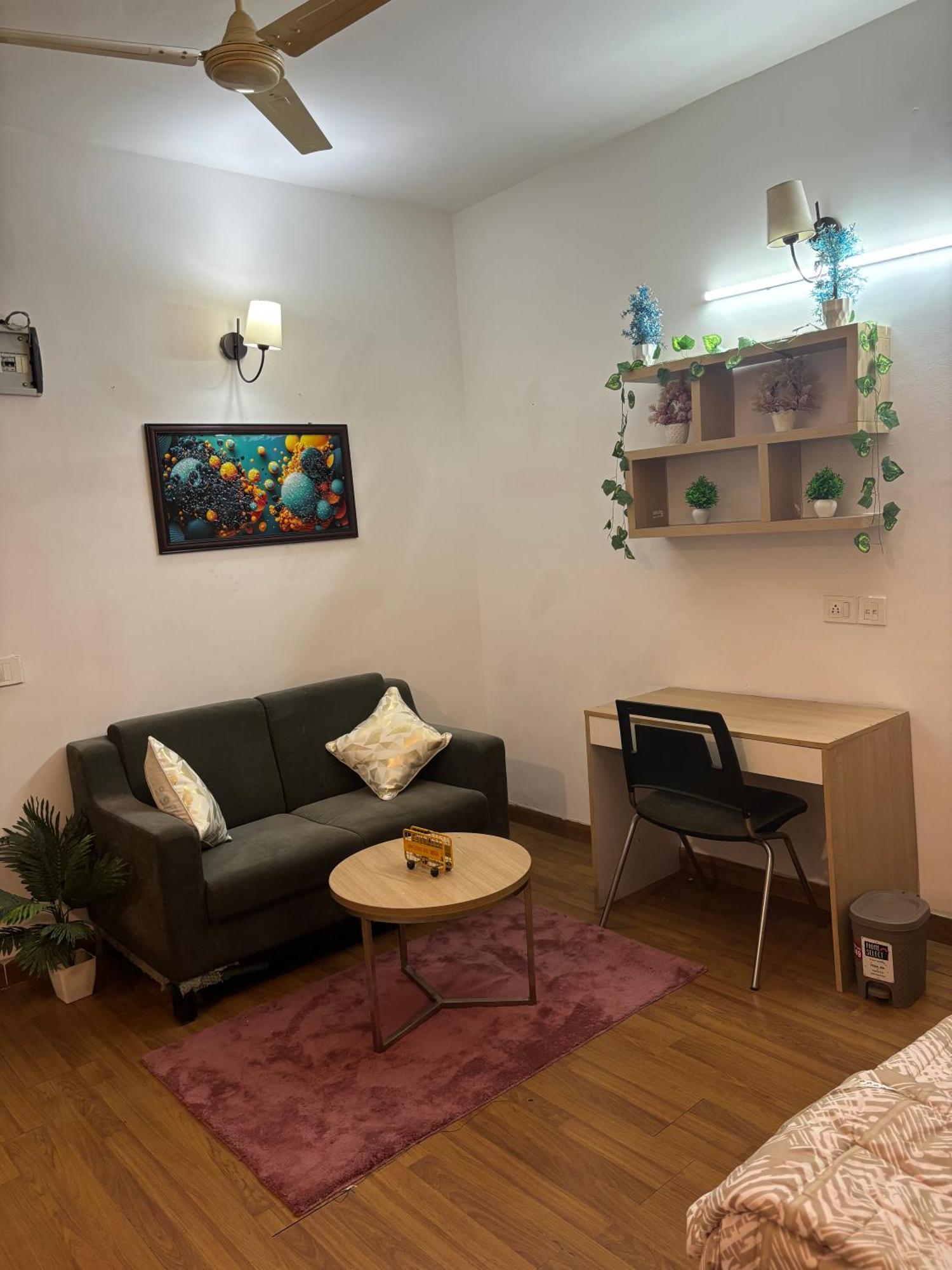 Guti Buti Homes Ноида Екстериор снимка